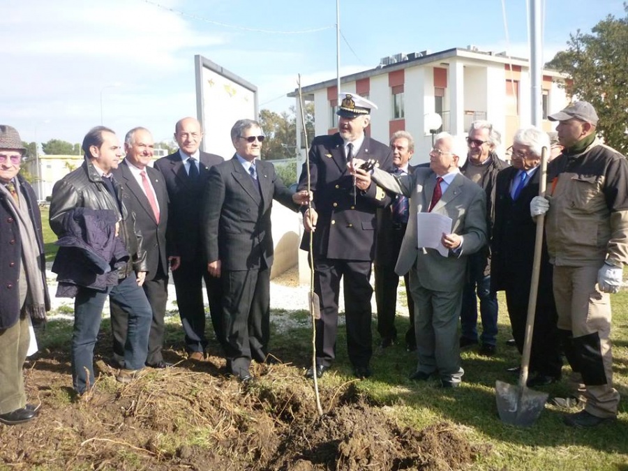 "Giornata per la saggia ecologia", l'ANCRI Catania alla base Maristaeli